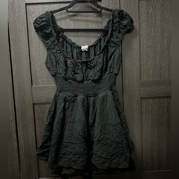 Urban Outfitters Pants - Urban Outfitters Black Ruffled Short Romper size XXL